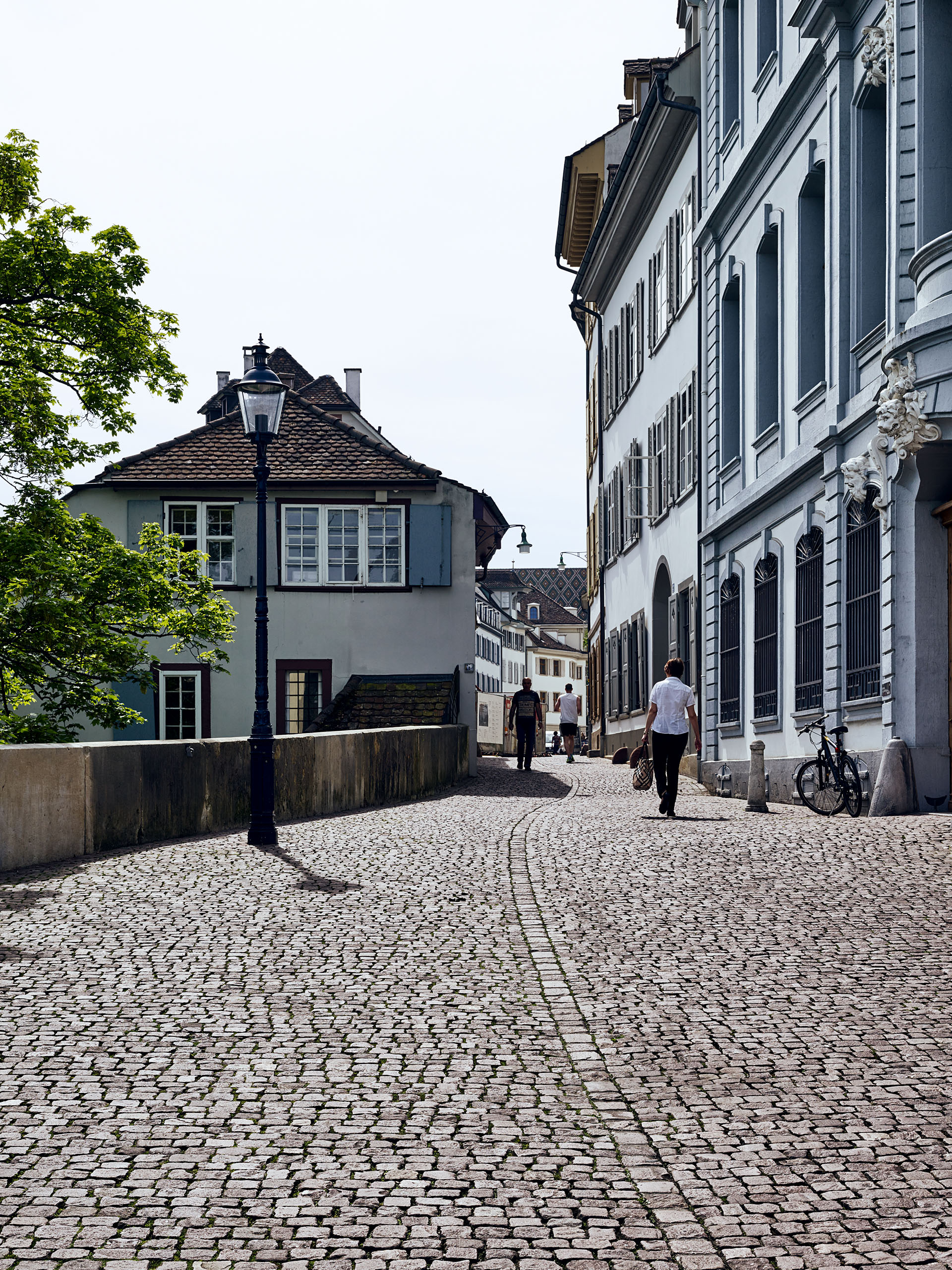 E12411 Alpa 050560 j2560